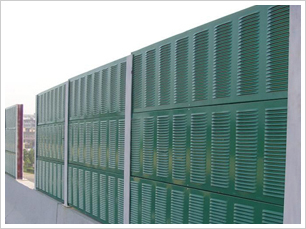 鼎坤隔音 高速公路隔音屏障與護欄網的專業解決方案